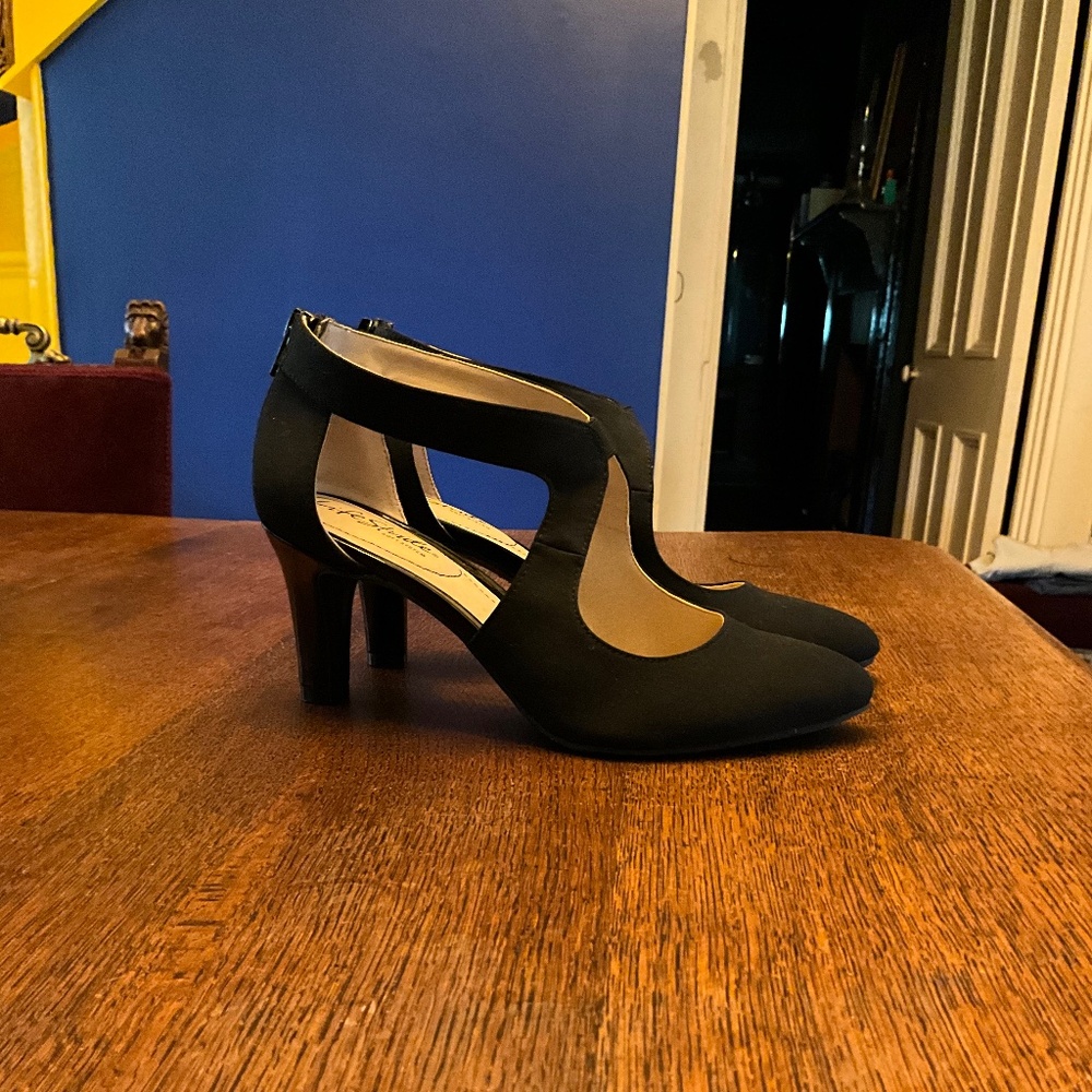 Life Stride “Giovanna 2” black size 7M heels